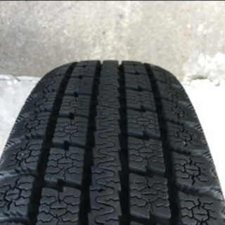 トーヨー GARIT G4 スタッドレスタイヤの画像