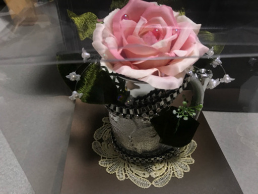 ハンド メイド手作り作品　フラワーアレンジメント　造花