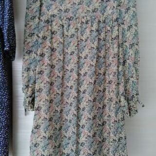 値下げ！【美品】かわいい　ワンピース　１つ900円〜の画像
