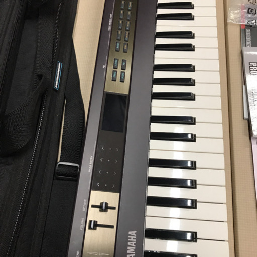 YAMAHA シンセサイザー reface DX　FMシンセ 保証書付