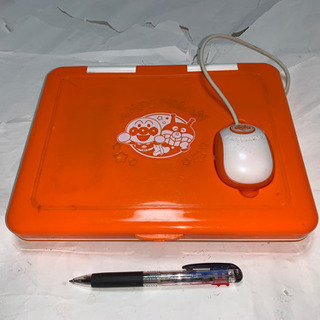 アンパンマン、カラーパソコンの画像