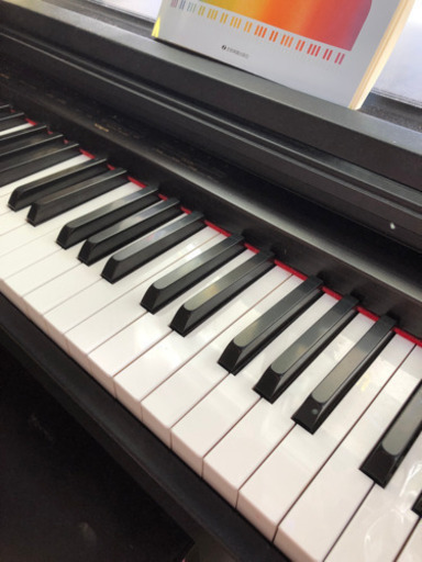 電子ピアノ（古いです