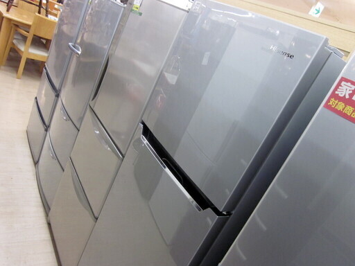 安心の1年保証付！Hisense(ハイセンス)2018年製の227L 2ドア冷蔵庫です！