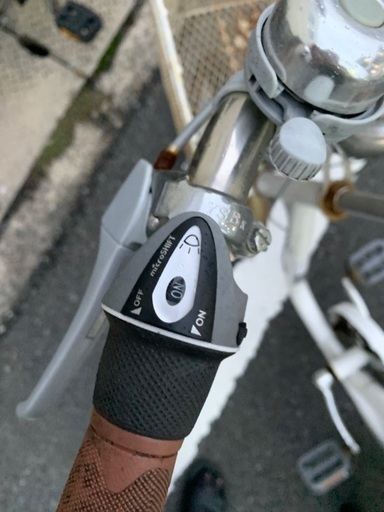 三輪自転車  高齢者