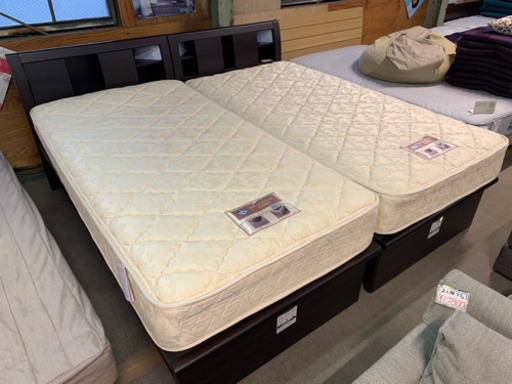 シーリー　シングルベッド　収納付き　2台セット