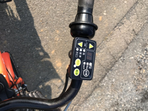 ８３１ 電動自転車ヤマハパス　バビー　２０インチ　充電器なし