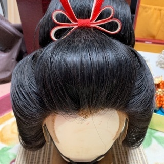 日本髪かつら、かんざし2セット、尾長の画像