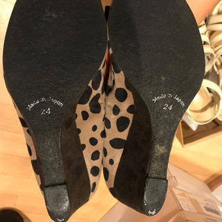 日本製 ヒョウ柄パンプス 24の画像