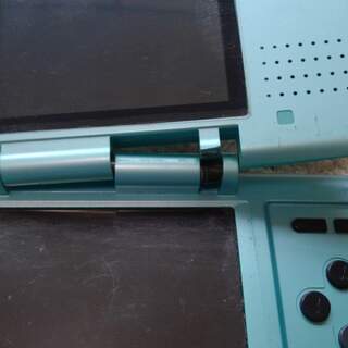 【値引き相談可】修理済 任天堂ＤＳ ターコイズブルーの画像