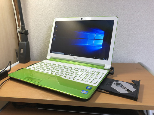 受付け停止いたします。ジャンク 富士通AH54/G ※メモリスロット破損※　Core i5 4GBメモリ　HDD500GB