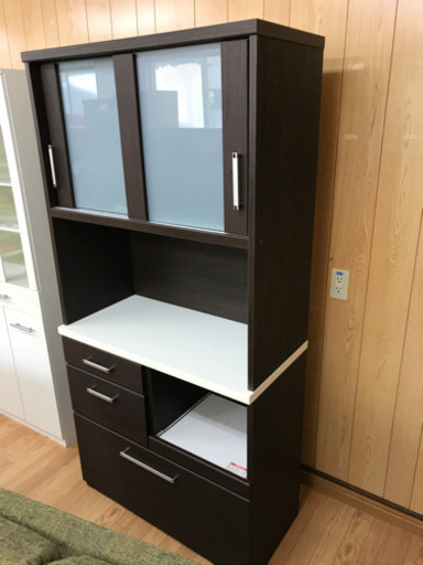 【リサイクルサービス八光　田上店　配達・設置OK】人気のダークブラウン木目調　食器棚