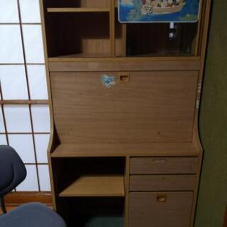   無料  ［ 大至急］ 学習机 椅子付きの画像