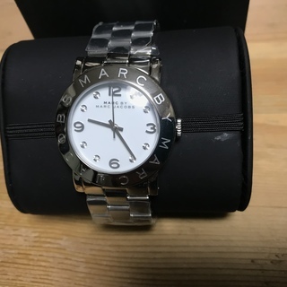 MARC BY MARC JACOBS新品、箱と取説付送料無料です。の画像