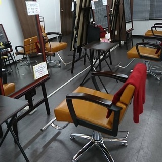 １０月２３日より新たにトップスタイリストが入り予約も取れやすくな...