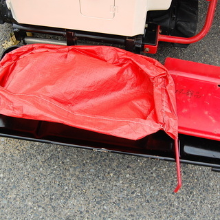 ★鳥取 ヤンマー ハーベスター PKG80 カッター付き 脱こく機 脱穀機 稲刈り 自社配送可（地域限定） 引き取り歓迎の画像