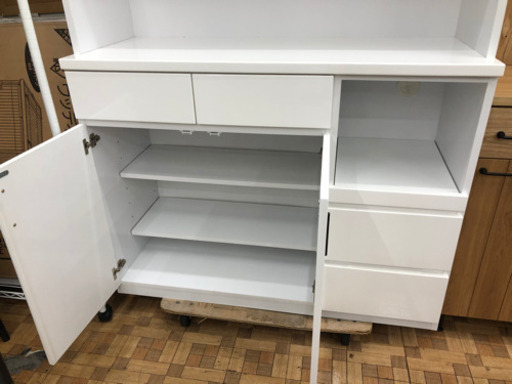 【ナフコ】レンジ台付き食器棚　レンジボード　食器棚（幅120）