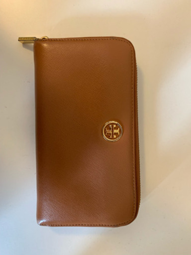トリーバーチの長財布