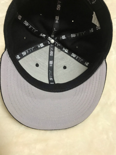 Supreme柄 ニューエラー