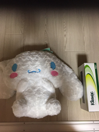 美品！シナモロールのぬいぐるみ