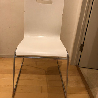 Francfranc ホワイト椅子、もらってくださる方よろしくお願いします！の画像