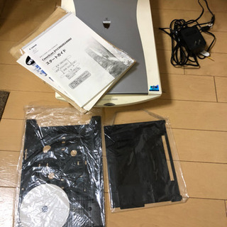 キヤノン フラットベッドスキャナD2400Uの画像