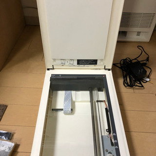キヤノン フラットベッドスキャナD2400Uの画像