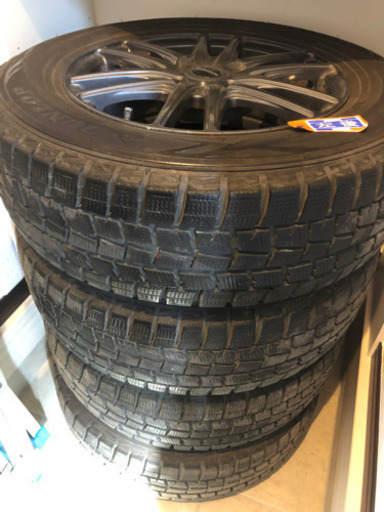 スタッドレスタイヤ&ホイール　14インチ