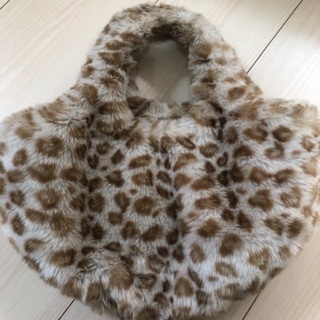 フェイクファーバックの画像