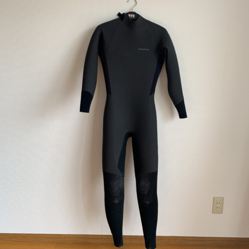 値下げ　Patagonia ウェットスーツ セミドライ R4