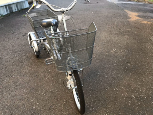 三輪車