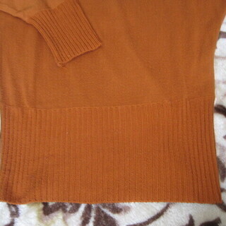 美品　きれいな御色　★　Ｍ．deux　レディース　ニット　サイズM　★の画像