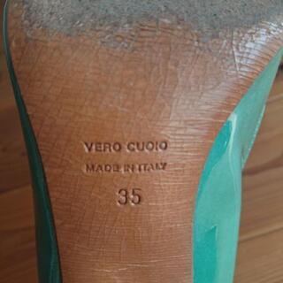 イタリア製エナメルパンプス size35の画像