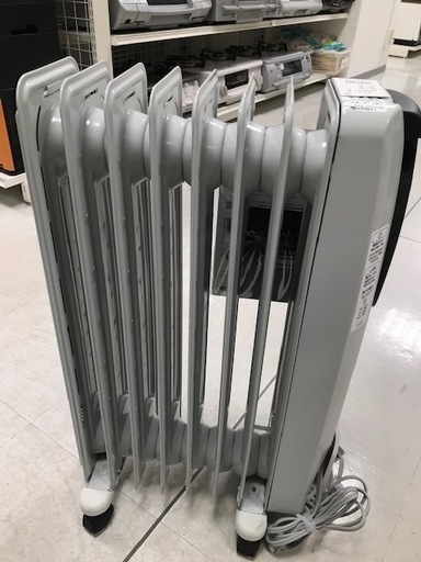 【駅近】ｵｲﾙﾋｰﾀｰDeLonghi　KHD410812 8~10畳　2018年購入品【トレジャーファクトリー南柏店】