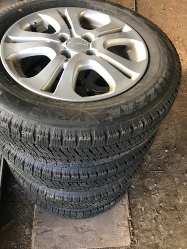 15インチ　ホイール付きスタッドレス　ブリヂストン　VRX2