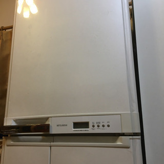 決定。三菱ノンフロン冷蔵庫　ファミリー向け　401L MR-S4...
