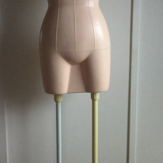 お渡し完了しました。着付けボディの画像