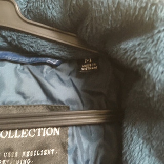 ユニクロ ダウンジャケットの画像