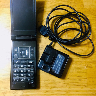 ガラケー  823T softbank &純正ACアダプター 充電器ZTDAA1   最終値下げ‼️の画像