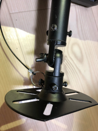 BOSE 101MM 壁掛け金具付き！