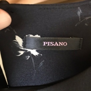 黒の花柄シャツ　Lサイズの画像