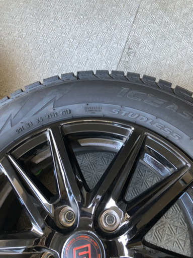 美品 スタッドレスタイヤ アルミホイール 4本        195/65r15