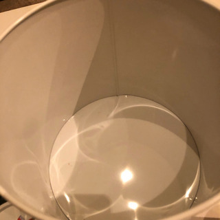 ヴィンテージ缶　の画像