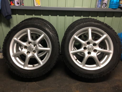 ダンロップスタッドレス215/55R17