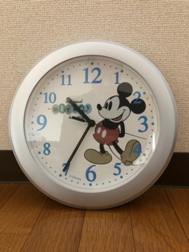 中古品　ミッキーマウス壁掛け時計