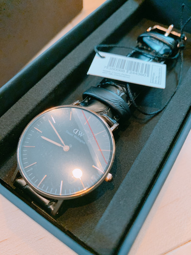 新品箱付き！ダニエルウェリントン 腕時計 DW00100141
