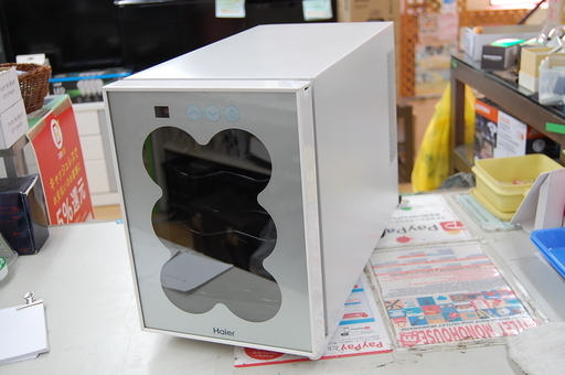 Haier ワインクーラー JL-FP1C16A raccolta 6本用 ホワイト 2015年製 家庭用 ハイアール ワインセラー ラコルタ☆ PayPay(ペイペイ)決済可能 ☆ 札幌市 清田区 平岡