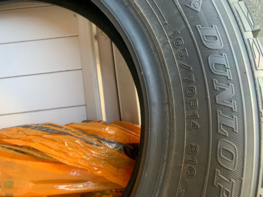 値下げ！激安　ダンロップ 165/70R14 スタッドレスタイヤ ワンシーズンのみ使用