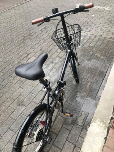 20インチ　フォルクスワーゲン6段変速　かご付き折り畳み自転車 ブラック