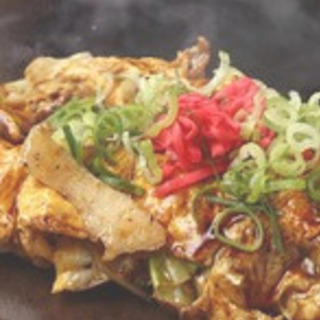 東九条の鉄板焼き屋　ホールスタッフ大募集中‼の画像