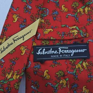フェラガモ★ネクタイ 2本セット 緑・赤系★中古[9492の画像